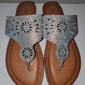 C&M Rhinestone flate sandals